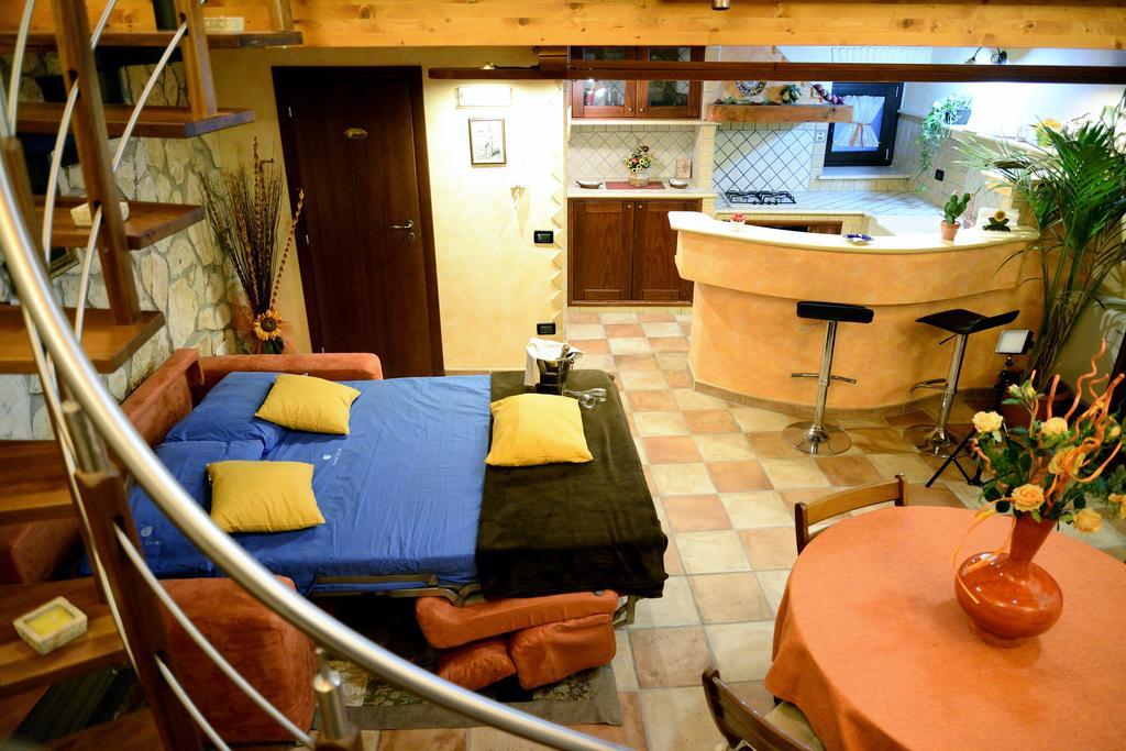 Alla Corte Dei Ventimiglia Montelepre Номер фото